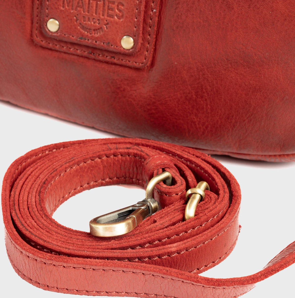 Bolso de hombro con bandolera de piel natural - Rojo